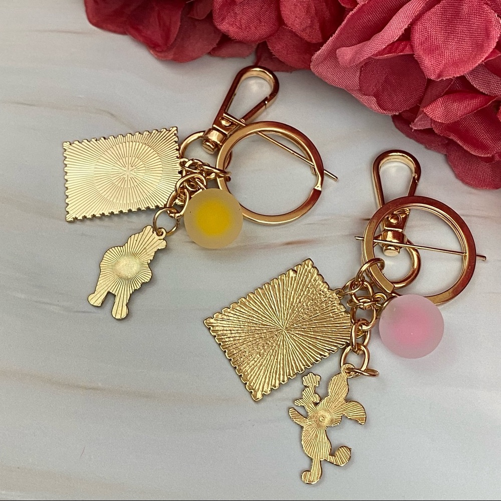 Winnie the Pooh and Piglet Keychain Charms - Picture 14 of 15